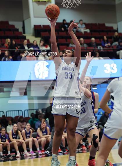 Thumbnail 3 in Dobbs Ferry vs Blind Brook (NYSPHSAA Section 1 Class B Semifinal) photogallery.