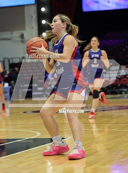 Thumbnail 3 in Dobbs Ferry vs Blind Brook (NYSPHSAA Section 1 Class B Semifinal) photogallery.