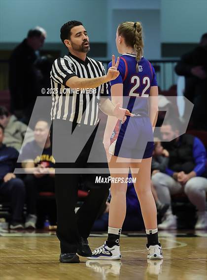 Thumbnail 2 in Dobbs Ferry vs Blind Brook (NYSPHSAA Section 1 Class B Semifinal) photogallery.