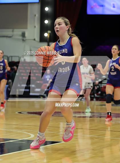 Thumbnail 1 in Dobbs Ferry vs Blind Brook (NYSPHSAA Section 1 Class B Semifinal) photogallery.