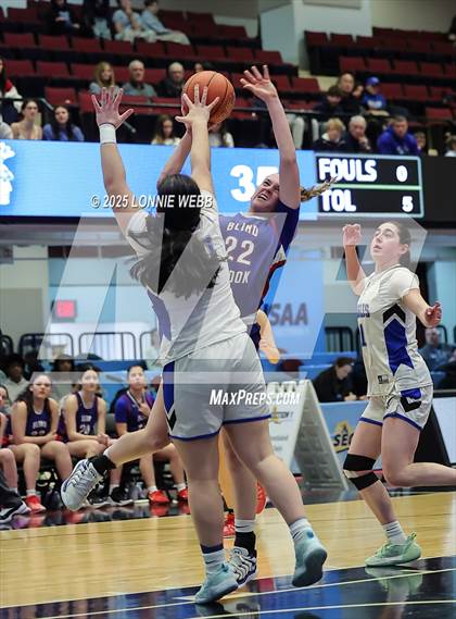 Thumbnail 1 in Dobbs Ferry vs Blind Brook (NYSPHSAA Section 1 Class B Semifinal) photogallery.