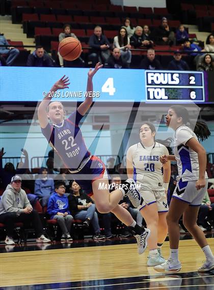 Thumbnail 2 in Dobbs Ferry vs Blind Brook (NYSPHSAA Section 1 Class B Semifinal) photogallery.