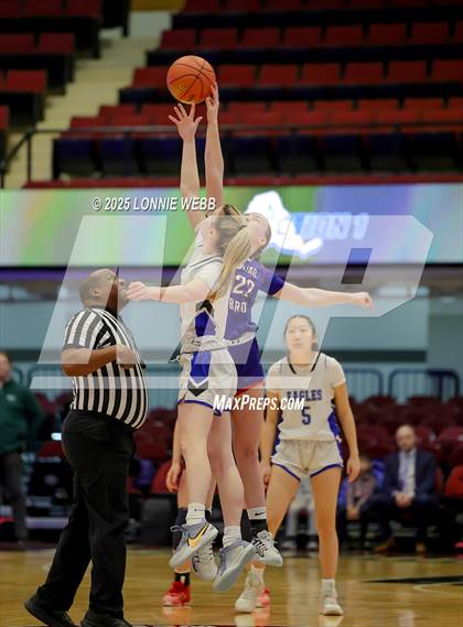 Thumbnail 1 in Dobbs Ferry vs Blind Brook (NYSPHSAA Section 1 Class B Semifinal) photogallery.