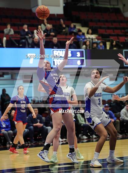 Thumbnail 2 in Dobbs Ferry vs Blind Brook (NYSPHSAA Section 1 Class B Semifinal) photogallery.