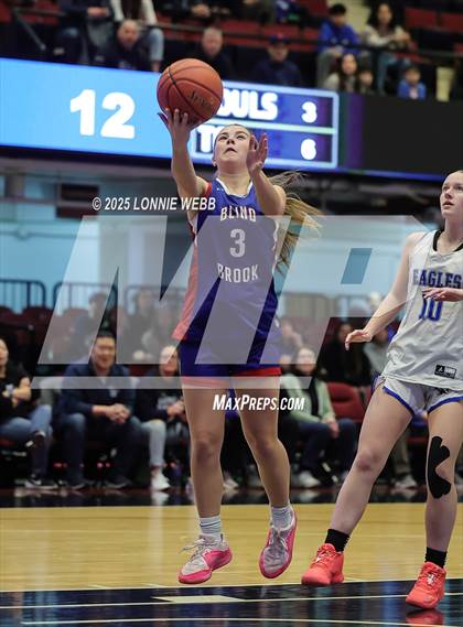 Thumbnail 1 in Dobbs Ferry vs Blind Brook (NYSPHSAA Section 1 Class B Semifinal) photogallery.