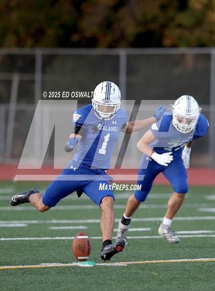 Thumbnail 2 in Menlo-Atherton @ Acalanes photogallery.