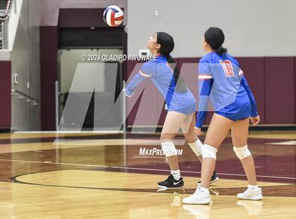 Thumbnail 2 in South Garland @ Wylie photogallery.