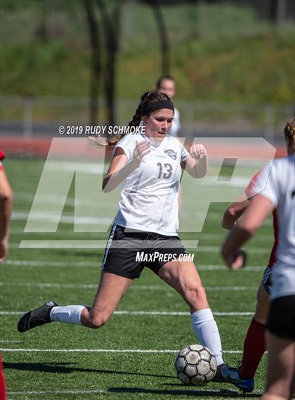 Thumbnail 1 in Ramona vs. Vista (CIF SDS D4 Championship) photogallery.