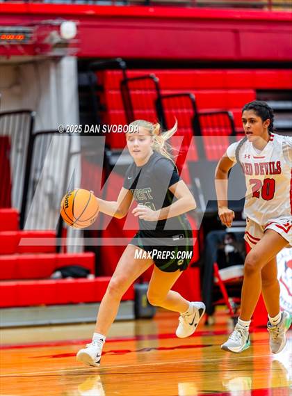 Thumbnail 2 in JV: Glenbard West @ Hinsdale Central photogallery.