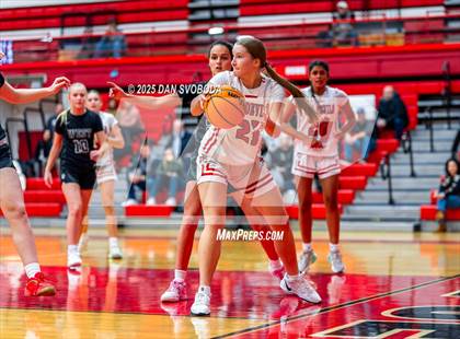 Thumbnail 2 in JV: Glenbard West @ Hinsdale Central photogallery.