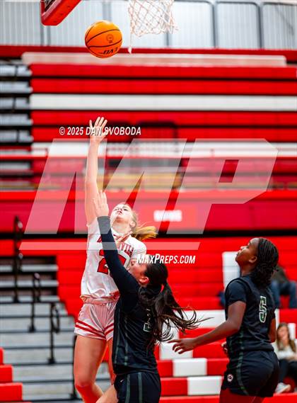 Thumbnail 2 in JV: Glenbard West @ Hinsdale Central photogallery.
