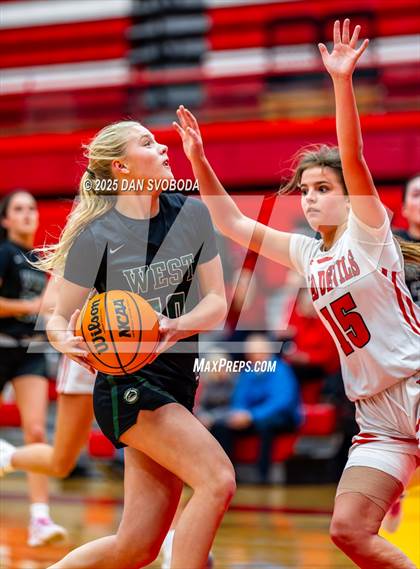 Thumbnail 3 in JV: Glenbard West @ Hinsdale Central photogallery.