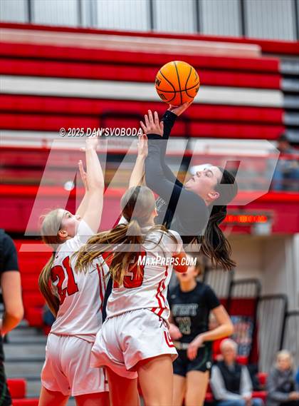 Thumbnail 3 in JV: Glenbard West @ Hinsdale Central photogallery.