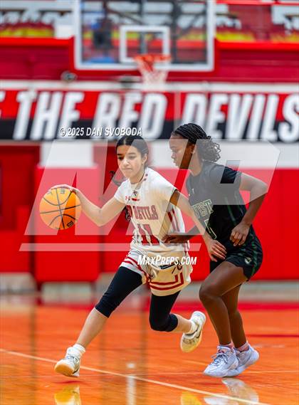 Thumbnail 2 in JV: Glenbard West @ Hinsdale Central photogallery.