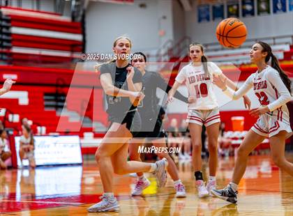 Thumbnail 3 in JV: Glenbard West @ Hinsdale Central photogallery.