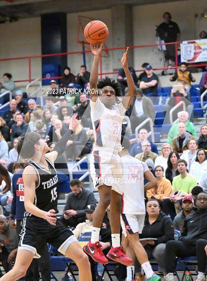 Thumbnail 1 in Mountlake Terrace @ Eastside Catholic  (Opening Round) photogallery.