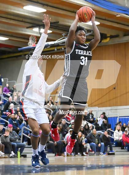 Thumbnail 2 in Mountlake Terrace @ Eastside Catholic  (Opening Round) photogallery.