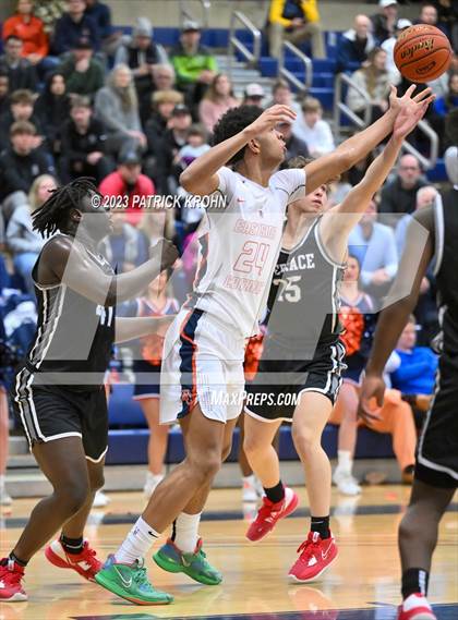 Thumbnail 1 in Mountlake Terrace @ Eastside Catholic  (Opening Round) photogallery.