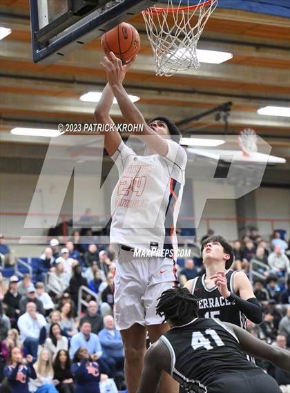 Thumbnail 1 in Mountlake Terrace @ Eastside Catholic  (Opening Round) photogallery.