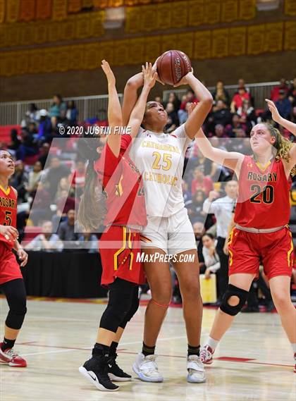 Thumbnail 3 in Rosary Academy @ Cathedral Catholic (CIF SoCal Regional D1 Final) photogallery.