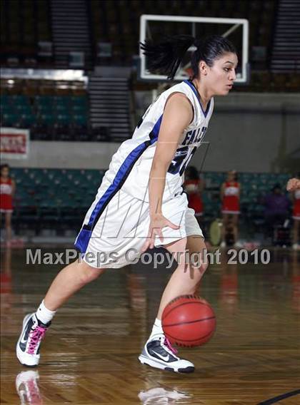 Thumbnail 1 in Highlands Ranch vs. Denver East (5A Quarterfinals) photogallery.