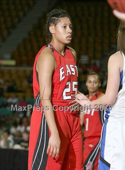 Thumbnail 3 in Highlands Ranch vs. Denver East (5A Quarterfinals) photogallery.