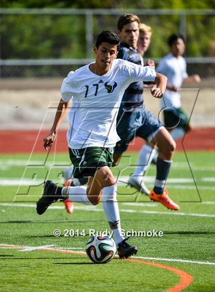 Thumbnail 3 in La Costa Canyon vs. Canyon Crest Academy photogallery.
