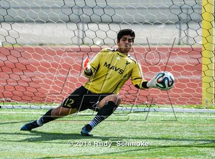 Thumbnail 2 in La Costa Canyon vs. Canyon Crest Academy photogallery.