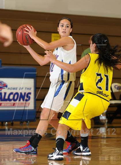 Thumbnail 2 in River City vs. Christian Brothers (Christian Brothers Holiday Classic) photogallery.