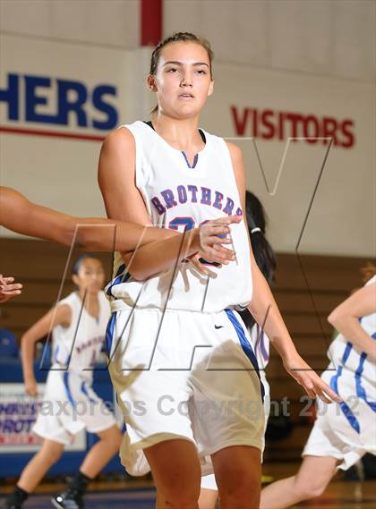 Thumbnail 1 in River City vs. Christian Brothers (Christian Brothers Holiday Classic) photogallery.