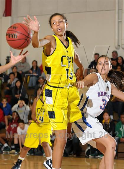 Thumbnail 3 in River City vs. Christian Brothers (Christian Brothers Holiday Classic) photogallery.
