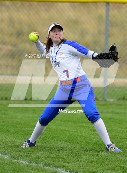 Thumbnail 3 in ThunderRidge @ Legend photogallery.