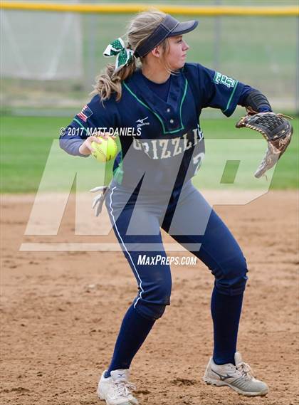 Thumbnail 3 in ThunderRidge @ Legend photogallery.
