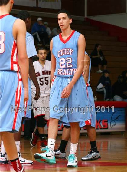 Thumbnail 2 in Redondo Union vs. Chief Sealth (Sea Hawk Classic) photogallery.