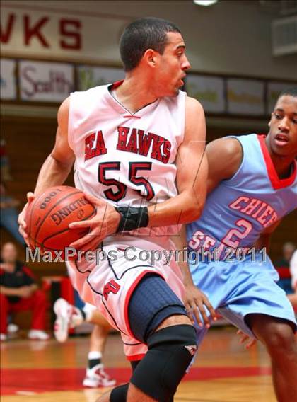 Thumbnail 2 in Redondo Union vs. Chief Sealth (Sea Hawk Classic) photogallery.