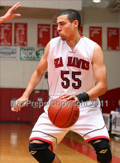 Thumbnail 3 in Redondo Union vs. Chief Sealth (Sea Hawk Classic) photogallery.