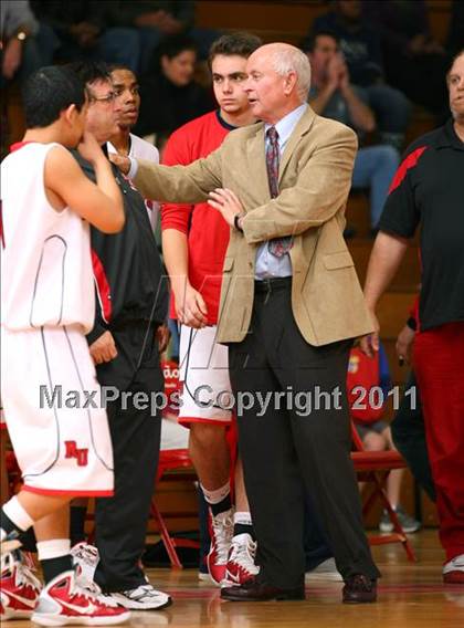 Thumbnail 2 in Redondo Union vs. Chief Sealth (Sea Hawk Classic) photogallery.