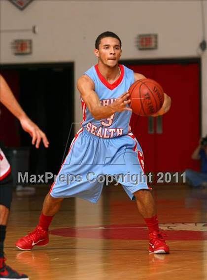 Thumbnail 3 in Redondo Union vs. Chief Sealth (Sea Hawk Classic) photogallery.
