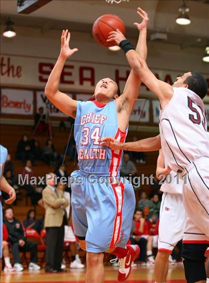 Thumbnail 3 in Redondo Union vs. Chief Sealth (Sea Hawk Classic) photogallery.