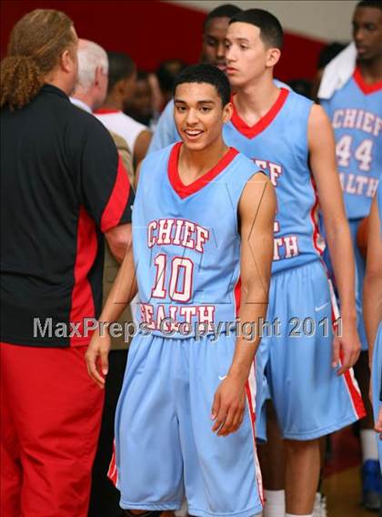 Thumbnail 1 in Redondo Union vs. Chief Sealth (Sea Hawk Classic) photogallery.