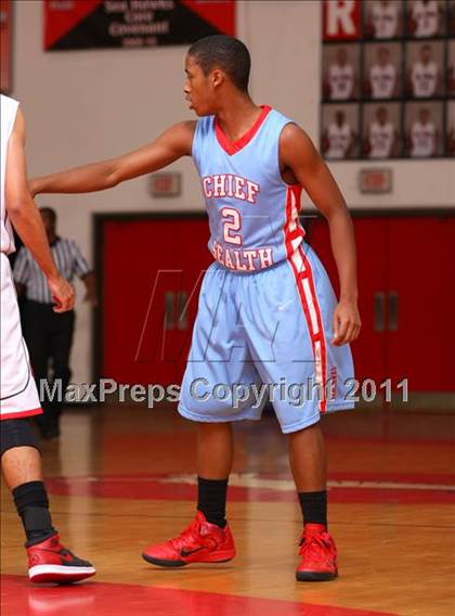 Thumbnail 2 in Redondo Union vs. Chief Sealth (Sea Hawk Classic) photogallery.