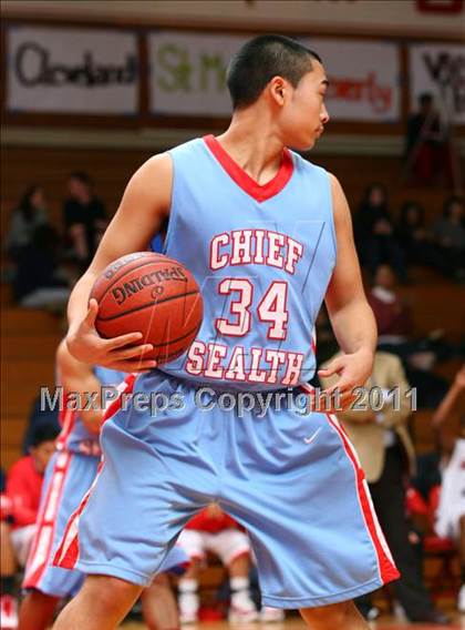 Thumbnail 2 in Redondo Union vs. Chief Sealth (Sea Hawk Classic) photogallery.