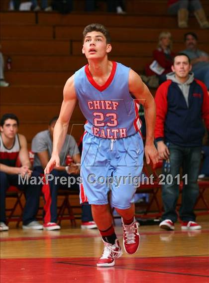 Thumbnail 1 in Redondo Union vs. Chief Sealth (Sea Hawk Classic) photogallery.