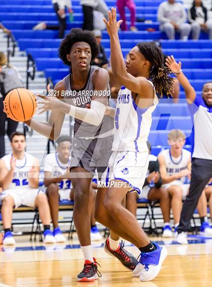 Thumbnail 3 in Hough @ Mooresville photogallery.