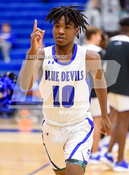 Thumbnail 1 in Hough @ Mooresville photogallery.