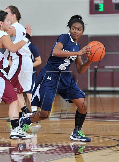 Thumbnail 3 in Lower Merion vs Midwood (Philly-NY Challenge) photogallery.