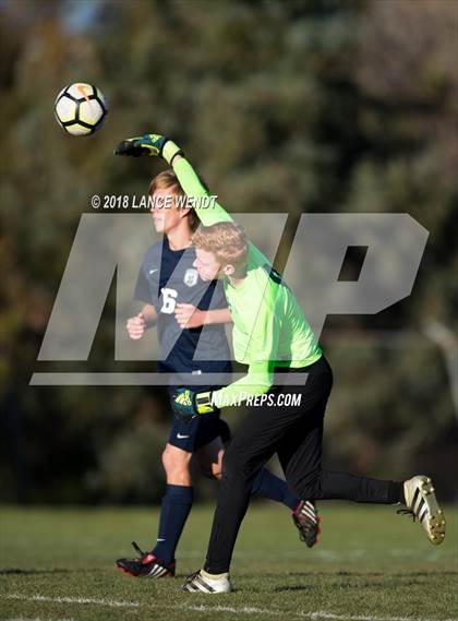 Thumbnail 1 in Pomona @ Columbine photogallery.