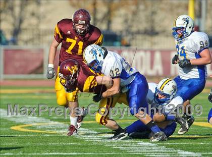 Thumbnail 3 in Warren vs Loyola Academy (IHSA Class 8A Playoffs) photogallery.