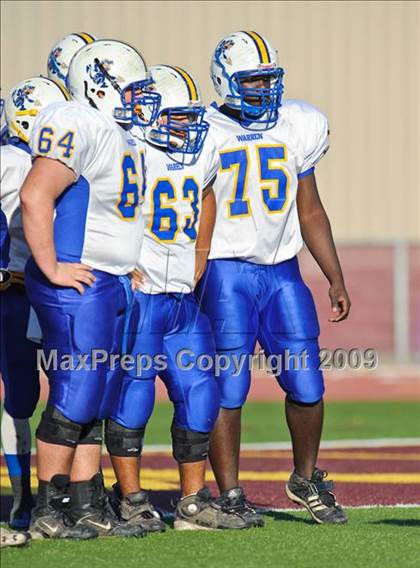 Thumbnail 3 in Warren vs Loyola Academy (IHSA Class 8A Playoffs) photogallery.