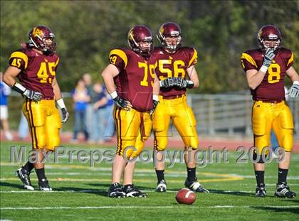 Thumbnail 3 in Warren vs Loyola Academy (IHSA Class 8A Playoffs) photogallery.